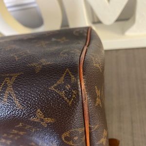Louis Vuitton Speedy 25